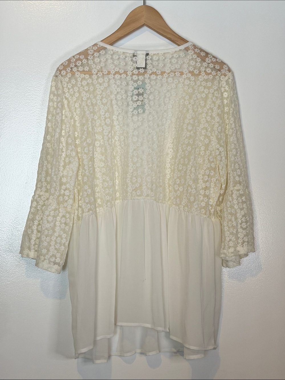 NWT Vintage Torrid Lace Chiffon Shirred Empire Waist Blouse - Picture 2 of 7